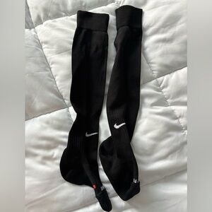 NIKE Black Athletic Soccer Football Socks, S/M